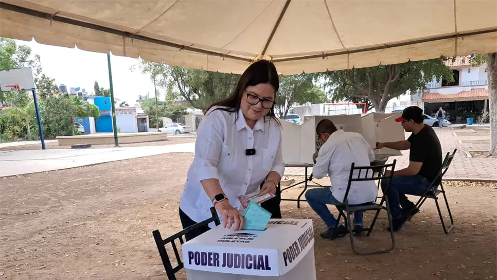 La Senadora de la República Imelda Castro Castro