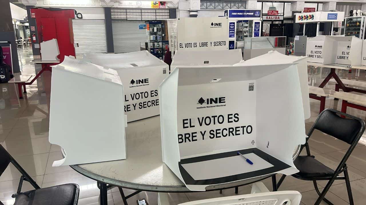 Se espera que para las 12 de medio día las casillas ya estén completamente instaladas, y que el porcentaje sea estar alcanzando ya el 100% de las casillas funcionando en todo Sinaloa