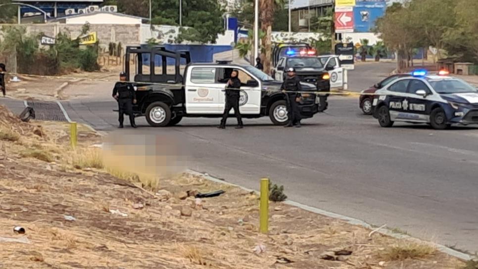 Arrojan a un ejecutado emplayado  y con mensaje en el "malecón nuevo" de Culiacán