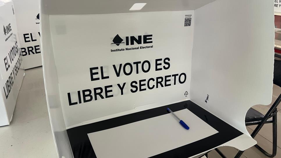 Sustraen Paquete Electoral en El Rosario, aparece horas después en donde se instalaría la Casilla: INE Sustraen Paquete Electoral en El Rosario, aparece horas después en donde se instalaría la Casilla: INE