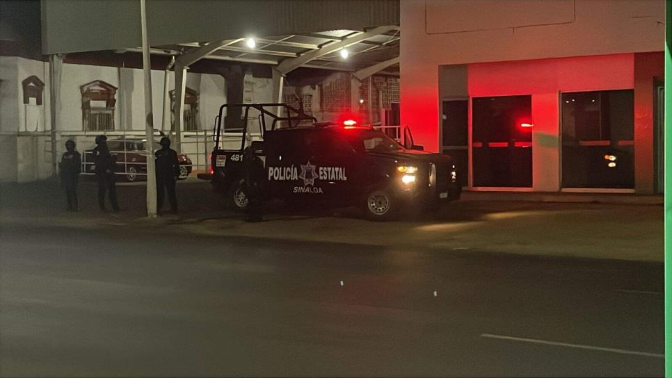 Delincuentes vestidos de policías estatales atacan a municipales en Culiacán; detienen a dos Delincuentes vestidos de policías estatales atacan a municipales en Culiacán; detienen a dos