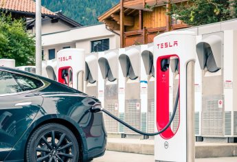 ¿Qué tan caro es cargar tu auto Tesla en tu hogar? Esto debes tomar en cuenta