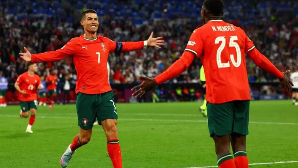 Cristiano Ronaldo y el inesperado accidente con fan en silla de ruedas | VIDEO Cristiano Ronaldo y el inesperado accidente con fan en silla de ruedas | VIDEO