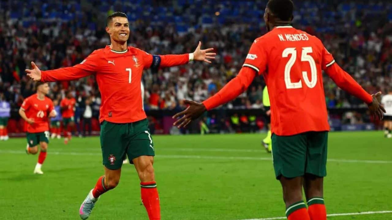 Cristiano Ronaldo y el inesperado accidente con fan en silla de ruedas | VIDEO