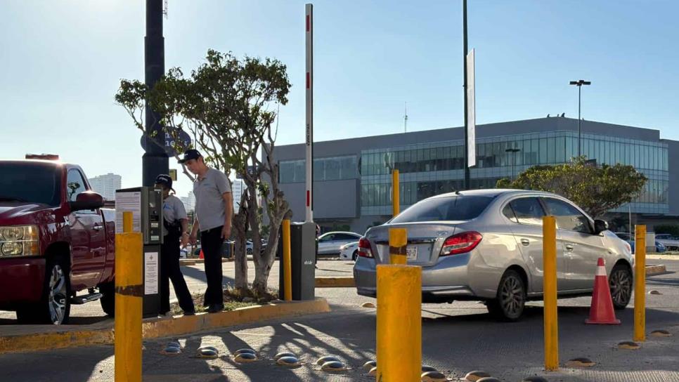 La Gran Plaza comienza a cobrar estacionamiento: Estos opinan los Mazatlecos
