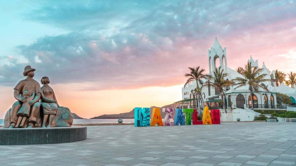 ¿Qué turistas prefieren las playas de Mazatlán y por qué? ¿Qué turistas prefieren las playas de Mazatlán y por qué?