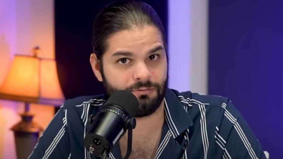 Farid Dieck gana premio en Spotify y se la dedica a su novia y lo vuelven a criticar en redes Farid Dieck gana premio en Spotify y se la dedica a su novia y lo vuelven a criticar en redes