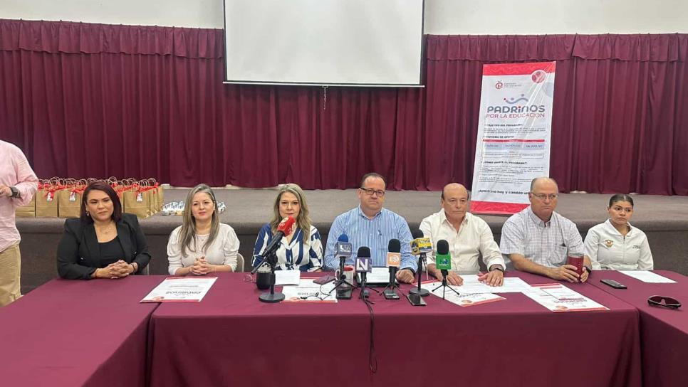 Lanzan programa "Padrinos por la Educación" para apoyar a universitarios sin beca en Sinaloa Lanzan programa "Padrinos por la Educación" para apoyar a universitarios sin beca en Sinaloa