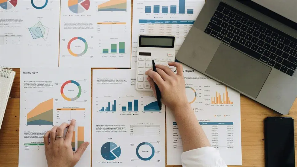 La Ley Federal del Trabajo (LFT) establece que las empresas deben repartir una parte de sus ganancias anuales a sus empleados. FOTO: Luz Noticias.