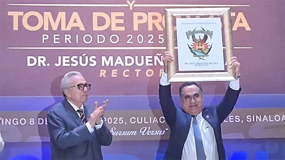 Rubén Rocha Moya añadió que desde Gobierno del Estado mantendrán un respaldo total para la UAS, agradeciendo que la universidad siempre ha estado con el pueblo