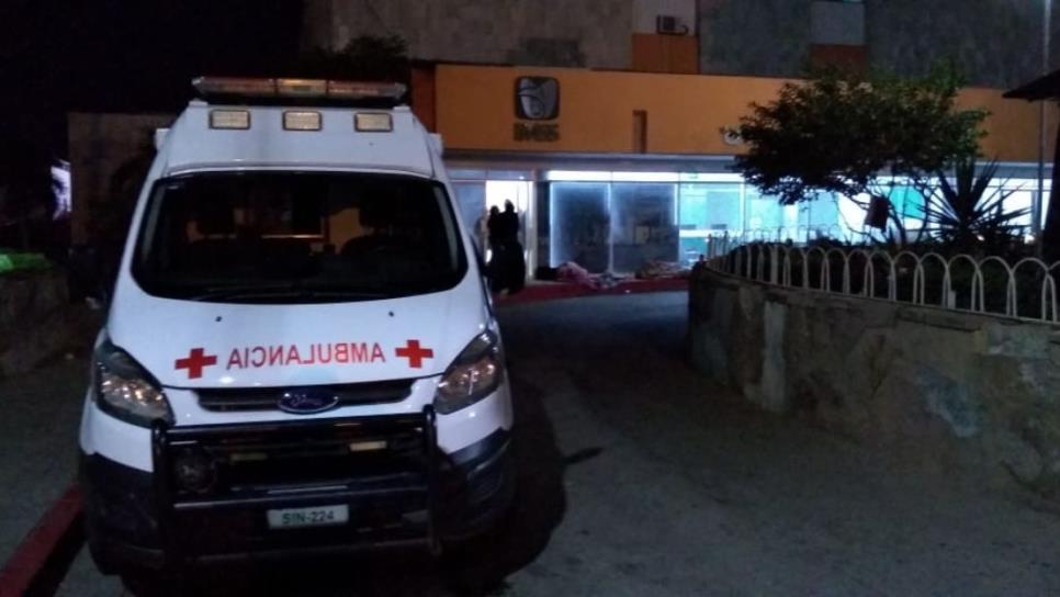 Muere en el hospital herido a balazos durante ataque en expendio de cerveza en Navolato Muere en el hospital herido a balazos durante ataque en expendio de cerveza en Navolato