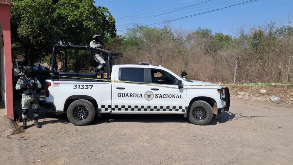 Hallan ejecutado y con un mensaje a un joven en la colonia Real del Parque en Culiacán