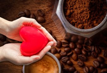 ¿Cuántas tazas de café debes tomar al día y evitar un infarto? Esto dicen los cardiólogos