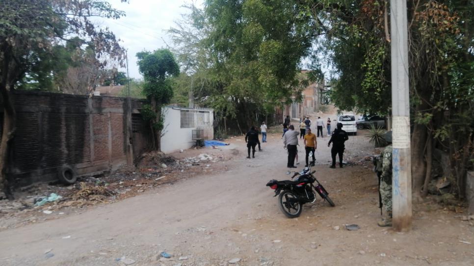 Ejecutan a un persona en la Huizaches de Culiacán; el cuerpo fue localizado por los vecinos Ejecutan a un persona en la Huizaches de Culiacán; el cuerpo fue localizado por los vecinos