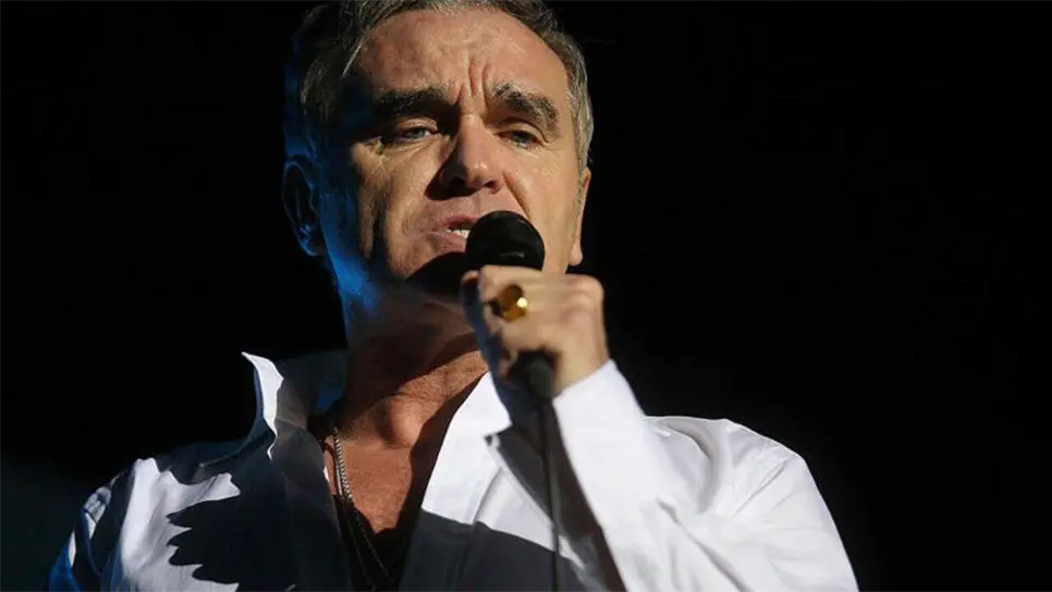 Morrissey ha mantenido una relación especial con México, siendo uno de los artistas internacionales más queridos en el país. Su música ha influenciado a numerosos artistas mexicanos y ha generado una base de seguidores apasionados