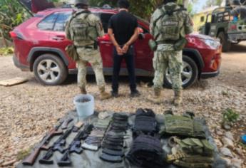 Cae un sujeto armado en la sindicatura de Culiacancito
