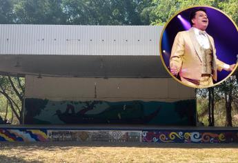 Juan Gabriel en la Isla de Orabá en Culiacán, aquí lo recordamos