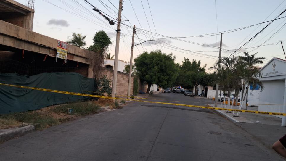 Localizan a una persona asesinada a balazos en la colonia Gabriel Leyva de Culiacán Localizan a una persona asesinada a balazos en la colonia Gabriel Leyva de Culiacán