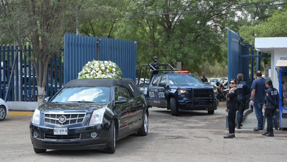 Despiden con honores a Policía Estatal asesinado en La Cofradía, Navolato Despiden con honores a Policía Estatal asesinado en La Cofradía, Navolato