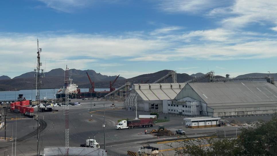 Topolobampo crece y exige más infraestructura vial para transporte industrial: Sedeco Topolobampo crece y exige más infraestructura vial para transporte industrial: Sedeco