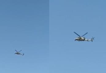Dos helicópteros Black Hawk sobrevuelan a baja altura tras atentados a balazos en distintos sectores de Culiacán