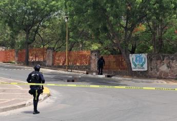 Ejecutan a hombre a balazos y al huir, los sicarios atropellan a una perrita en Culiacán