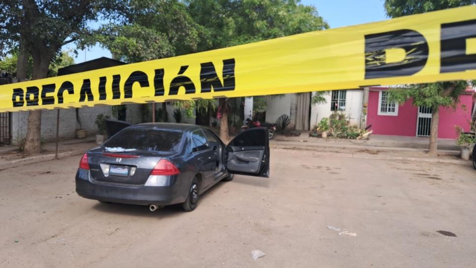 Atacan a balazos a mujer policía de Navolato junto con su hermana en colonia Chulavista Atacan a balazos a mujer policía de Navolato junto con su hermana en colonia Chulavista