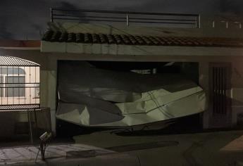 Militares mantienen bajo vigilancia una vivienda vandalizada en el fraccionamiento Los huertos en Culiacán