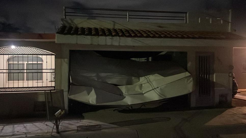Militares mantienen bajo vigilancia una vivienda vandalizada en el fraccionamiento Los huertos en Culiacán Militares mantienen bajo vigilancia una vivienda vandalizada en el fraccionamiento Los huertos en Culiacán