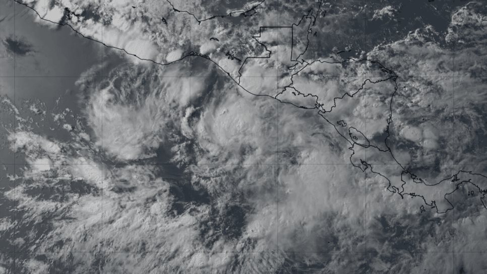Posible ciclón Erick, el primero que podría tocar tierra en México: PC Sinaloa Posible ciclón Erick, el primero que podría tocar tierra en México: PC Sinaloa
