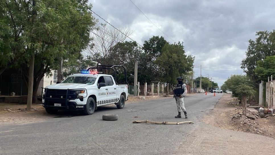Sujetos arrojan artefacto explosivo a Guardia Nacional durante persecución en Culiacancito Sujetos arrojan artefacto explosivo a Guardia Nacional durante persecución en Culiacancito