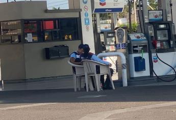 Gasolineras de Los Mochis ya cumplen con la Ley Silla: empleados cuentan con asiento propio
