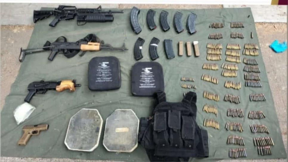 Cae un joven con armas largas y equipo táctico en Villa Bonita, al sur de Culiacán Cae un joven con armas largas y equipo táctico en Villa Bonita, al sur de Culiacán