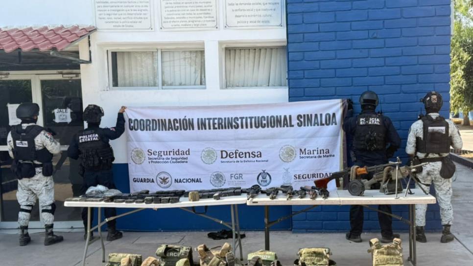 En megaoperativo liberan a 3 personas, detienen a 2 sicarios y aseguran explosivos, en Culiacán En megaoperativo liberan a 3 personas, detienen a 2 sicarios y aseguran explosivos, en Culiacán