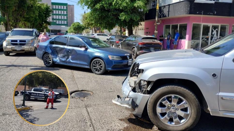 Joven termina lesionada en un accidente de tránsito en la ciudad de Guasave Joven termina lesionada en un accidente de tránsito en la ciudad de Guasave
