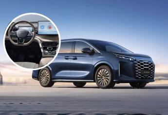 Así es la BYD M9 2026 que llega a México, la minivan híbrida super equipada