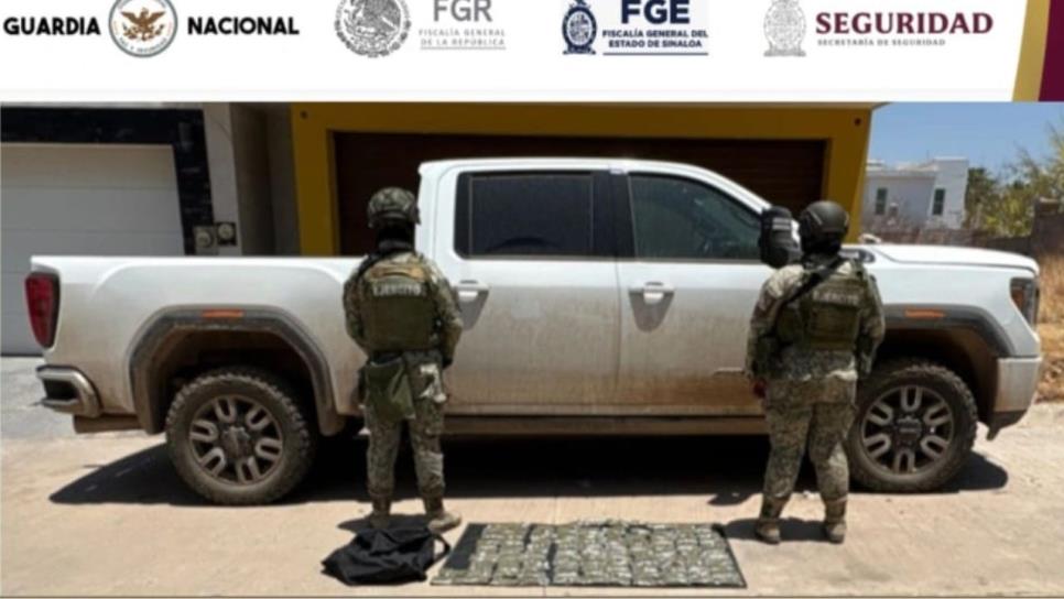 Una camioneta con reporte de robo y dosis de presunta droga, lo asegurado por el Grupo Interinstitucional en Culiacán Una camioneta con reporte de robo y dosis de presunta droga, lo asegurado por el Grupo Interinstitucional en Culiacán