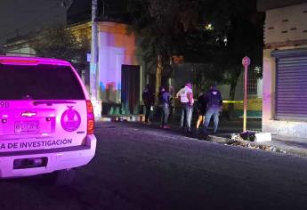 Localizan a una persona asesinada y emplayada en la zona centro de Culiacán