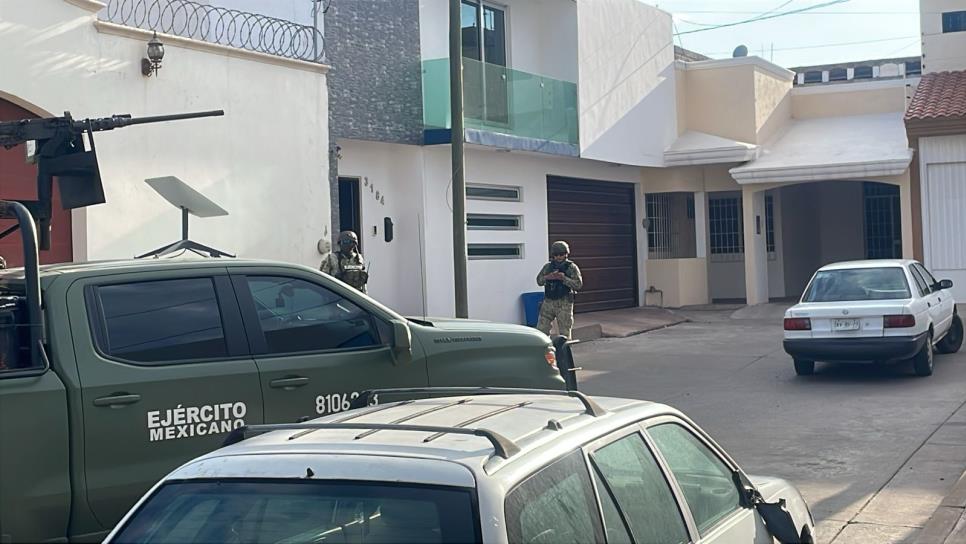 Mujer resulta herida por supuesta bala perdida en la colonia Genaro Estrada en Culiacán