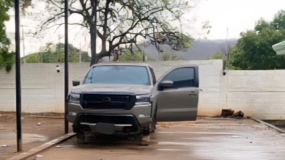 Aseguran vehículos, droga, cartuchos y ponchallantas en el poblado Agua Blanca, Culiacán Aseguran vehículos, droga, cartuchos y ponchallantas en el poblado Agua Blanca, Culiacán