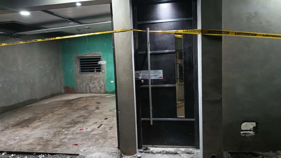 Aseguran armas, vehículos y equipo táctico en domicilios baleados en ampliación San Benito, Culiacán Aseguran armas, vehículos y equipo táctico en domicilios baleados en ampliación San Benito, Culiacán