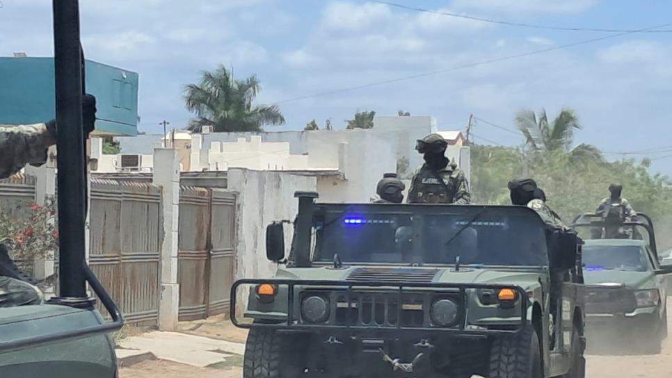 Militar resultó herido de bala cuando estaba en la sindicatura de Tepuche, Culiacán Militar resultó herido de bala cuando estaba en la sindicatura de Tepuche, Culiacán