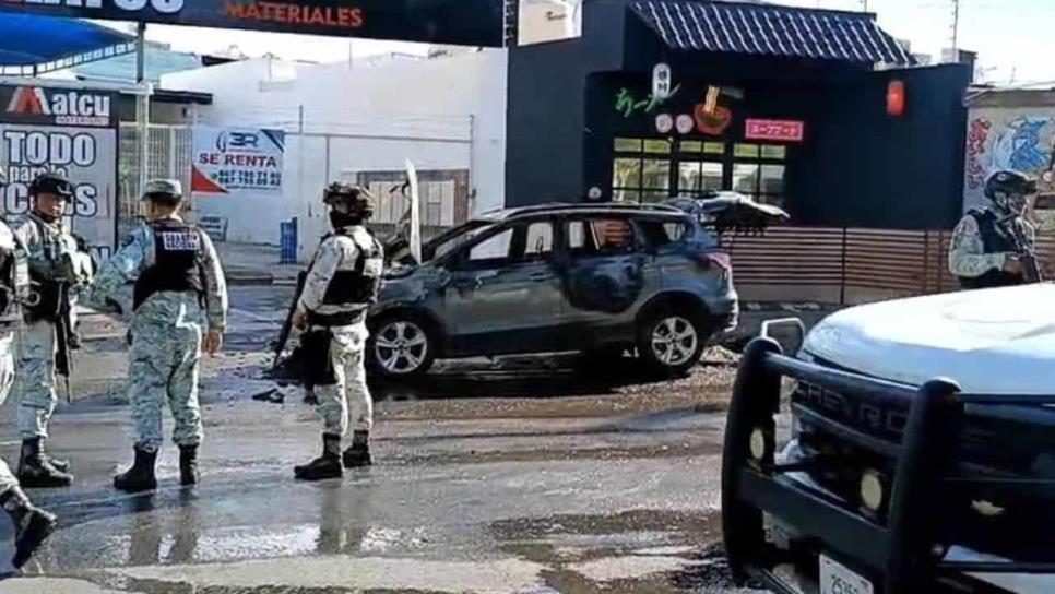 Se incendia camioneta en la colonia Villa Universidad de Culiacán Se incendia camioneta en la colonia Villa Universidad de Culiacán