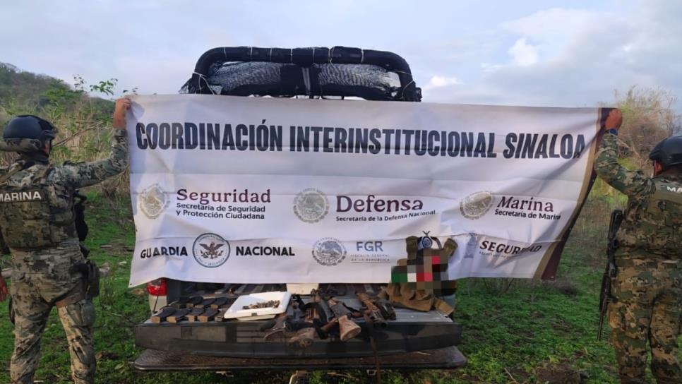 Militares repelen ataque a balazos en El Rosario y logran aseguran armas, municiones y equipo táctico Militares repelen ataque a balazos en El Rosario y logran aseguran armas, municiones y equipo táctico