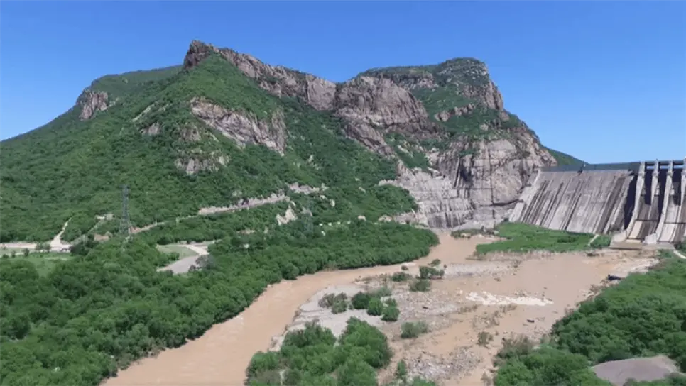 La presa Huites comienza a recuperarse tras las intensas lluvias que se han presentado en la sierra. (FOTO: Temática).