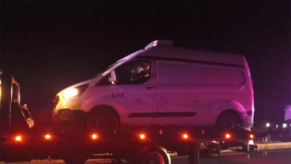 Son 16 los cuerpos localizados dentro de la camioneta abandonada en el puente del Seminario de Culiacán