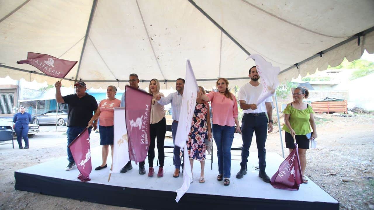 Un proyecto que cuenta con una inversión directa del Ayuntamiento de Mazatlán por el orden de los 12 millones 283 mil 680 pesos; porque serán rehabilitados más de un kilómetro de tuberías de agua potable y drenaje sanitario