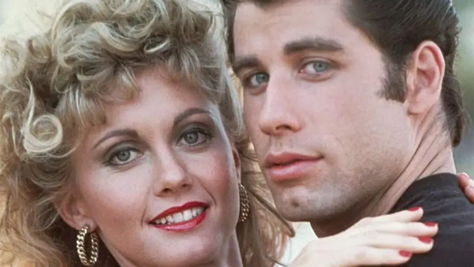John Travolta volvió a interpretar al icónico personaje que lo catapultó a la fama hace casi cinco décadas. FOTO: Luz Noticias.