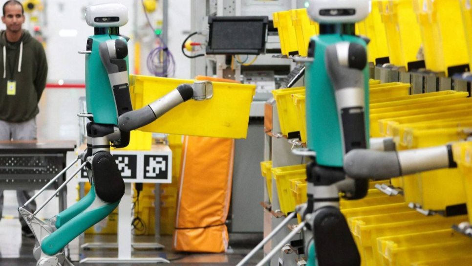 Amazon alcanza el millón de robots en sus almacenes: así operan y qué hacen Amazon alcanza el millón de robots en sus almacenes: así operan y qué hacen