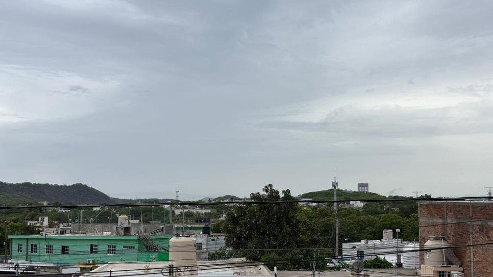 Mazatlán despierta bajo lluvias; el pronóstico continúa Mazatlán despierta bajo lluvias; el pronóstico continúa